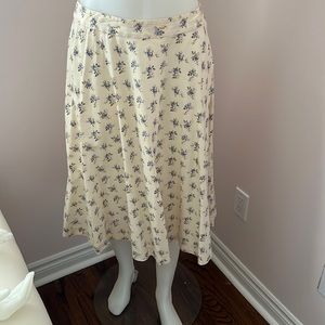Floral Banana Republic skirt, 10